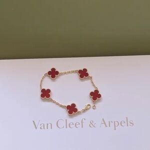 Van Cleef & Arpels Alhambra Bracelet 5 Motifs Yellow 18k Carnelian Stone NEW